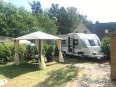 Caravan mit Pavillon