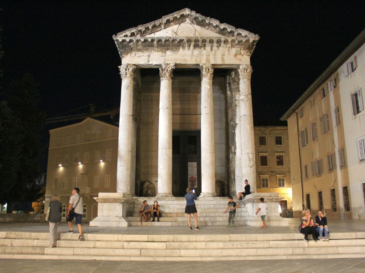 Pula