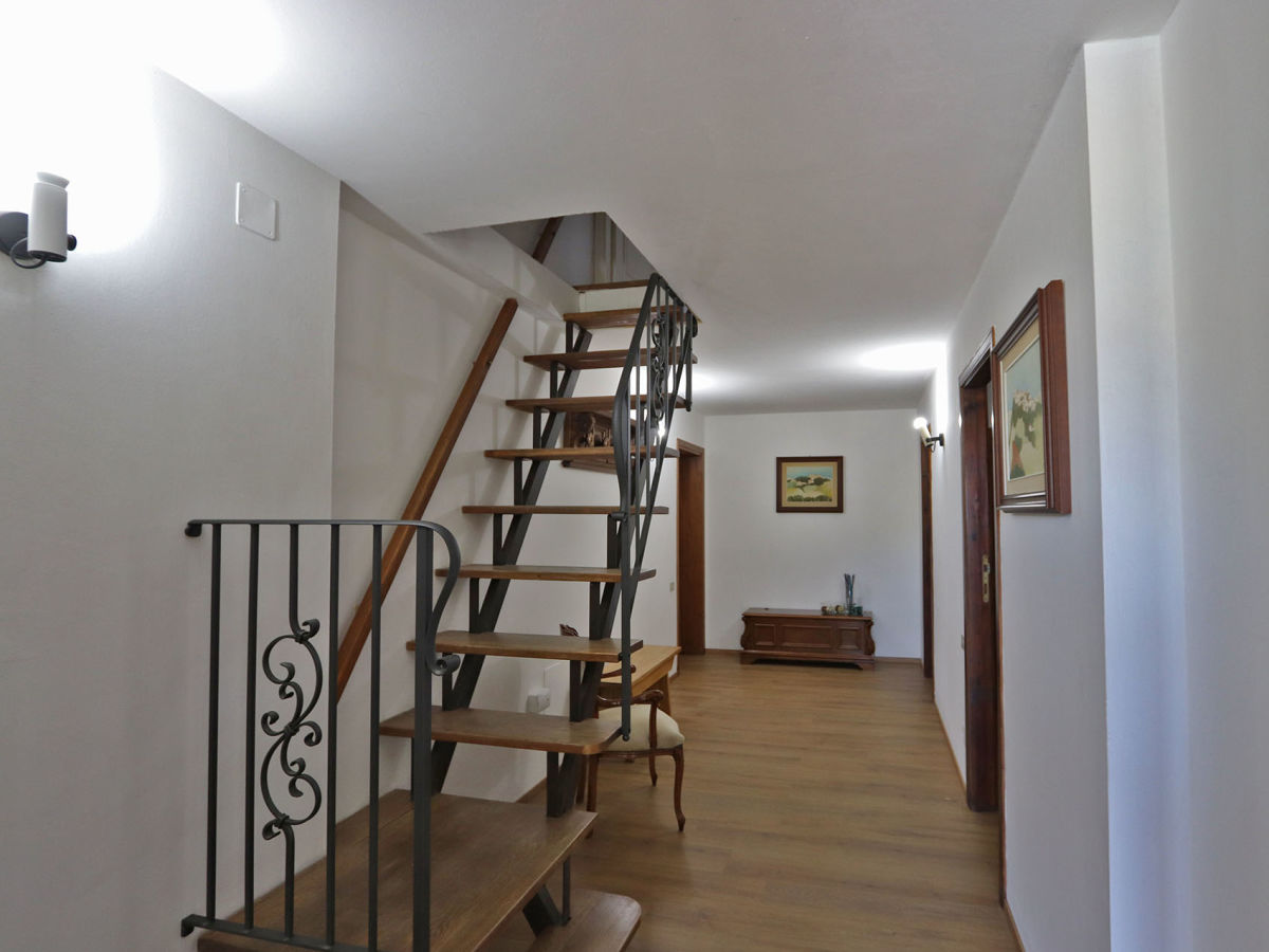 Villa Luisa- Treppe in den ersten Stock