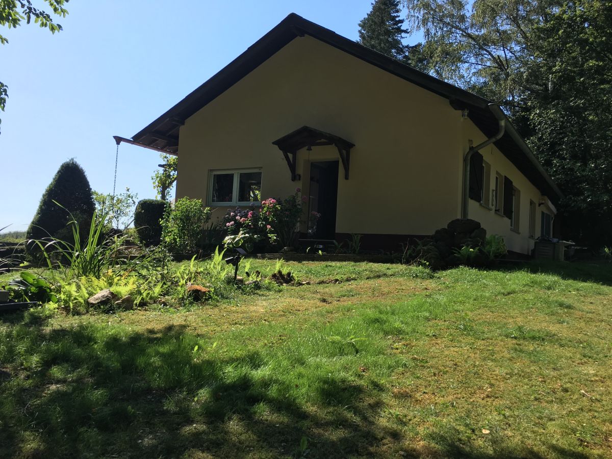 Ferienhaus Casa del bosque, Alflen, Frau Katrin Nieporte