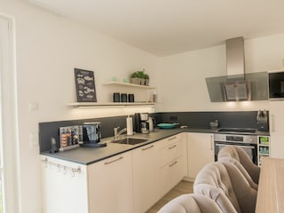 Ferienhaus Nautilus - Küche komplett ausgestattet
