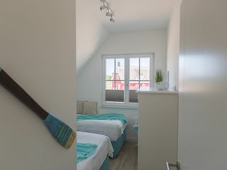 Kinderzimmer mit 2 Einzelbetten 190x90