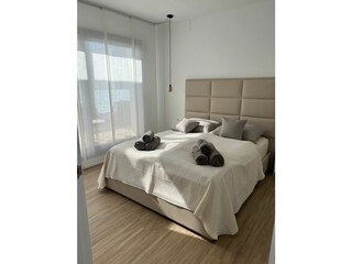 Schlafzimmer 3 mit begehbaren Kleiderschrank