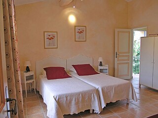 Bed & Breakfast Grimaud Slaapkamer 7