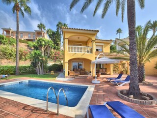 Villa La Mairena Outdoor Recording 7