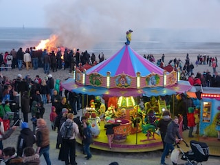 Dabei sein: Budenzauber am Osterfeuer