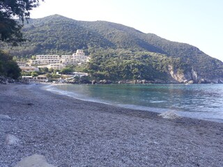 Strand Ermones