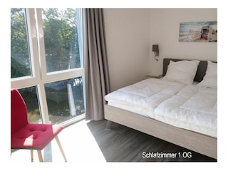 Schlafzimmer 1 OG