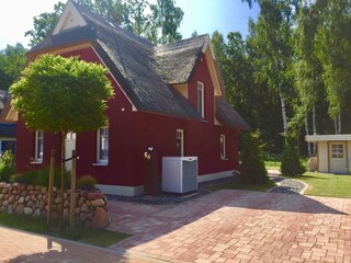Aussenansicht vom Parkplatz