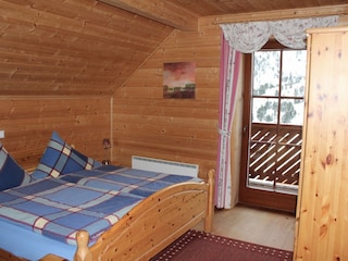 2. Schlaffzimmer