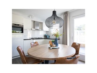 Bungalow Buren Caratteristiche 11