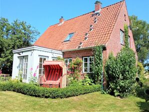 Romantisches Ferienhaus "Landhaus Rothensande" an der schönen Ostsee - Waabs - image1