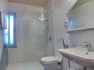 Vakantieappartement Kuens Badkamer 12