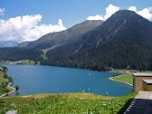 Ausblick auf den Davoser See von der Terasse