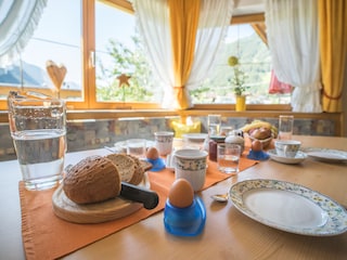 Frühstückstisch