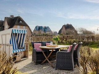 Garten mit Strandkorb