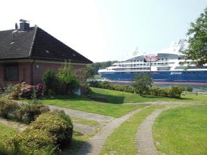 Ferienhaus am Kanal - Westerrönfeld - image1