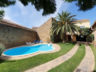 Villa Bizanet Outdoor Recording 3