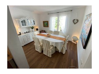 Blick ins Esszimmer