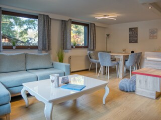 gemutlicher Wohn - Essbereeich