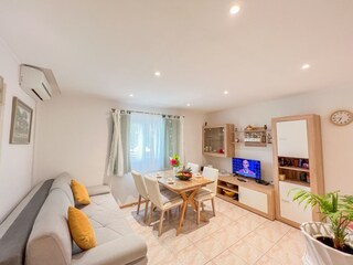 Casa de vacaciones Baška Voda Características 29