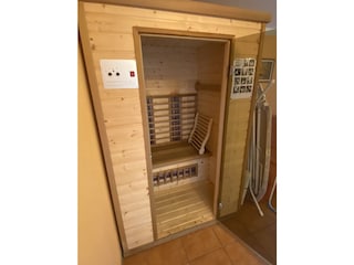 Elektrosauna im Erdgeschoss