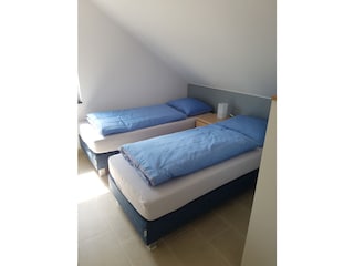 Schlafzimmer 3