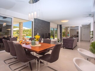 Villa Gata Caratteristiche 16