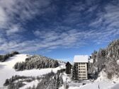 Ein wunderschöner Wintertag,Blick auf Ferienanlge