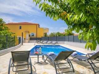 Maison de vacances Katuni Enregistrement extérieur 1