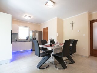 Casa per le vacanze Katuni Caratteristiche 34