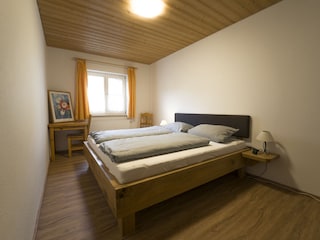 Schlafzimmer II