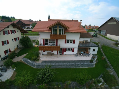Holiday apartment Seeblick Landhaus Wendelin