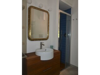noch einmal das zweite Bad - obere Etage.