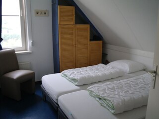 3. Schlafzimmer