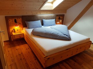 Zirben-Schlafzimmer