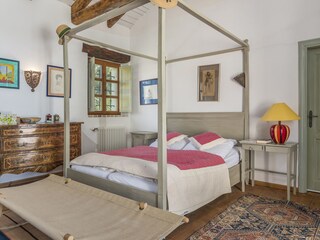 Villa Barat Caratteristiche 16