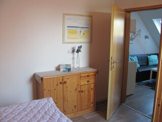 1tes Schlafzimmer 41-09-02