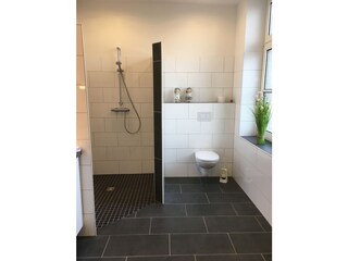 Brügg Bad/WC