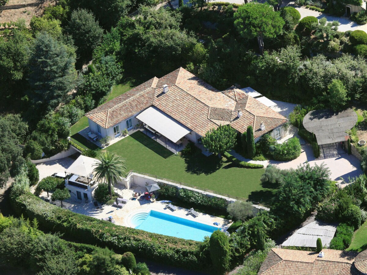 Villa Saint-Tropez (Ort) Buitenaudio-opname 1