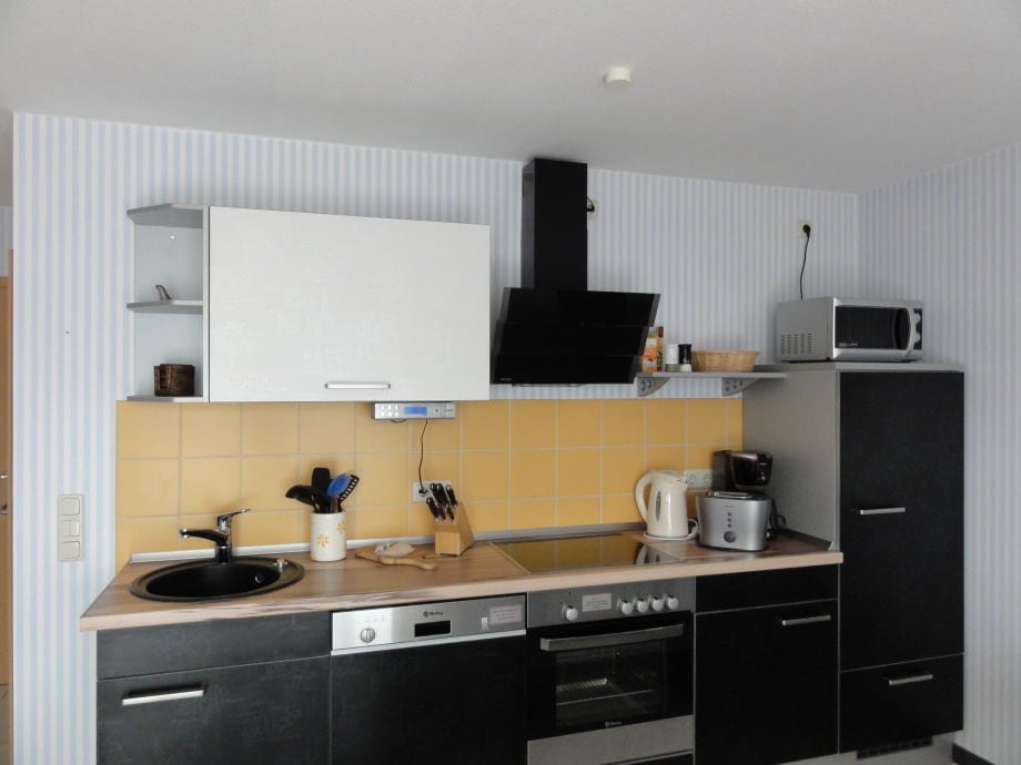 ferienwohnung"dünenkieker", darss, ostsee fischland darß zingst herr heinrich Küchenzeile Herd ~ ferienwohnung"dünenkieker", darss, ostsee fischland darß zingst herr heinrich