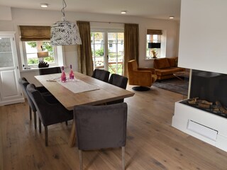 Essbereich im Wohnzimmer