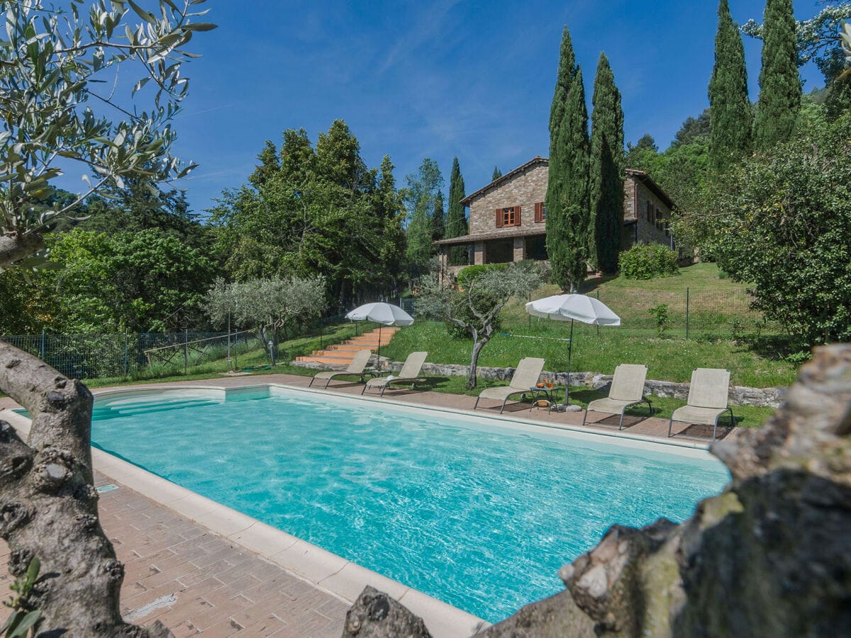 Casale San Francesco - Privatvilla aus Stein mit Pool