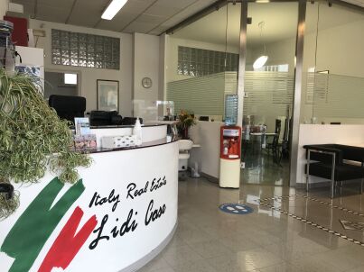 Firma F.M. SRL - Herr Fiorella Felletti