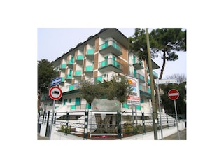 Apartment Lido delle Nazioni Außenaufnahme 2