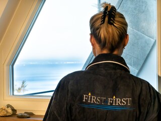 Badezimmer mit Meerblick