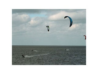 Kitesurfer in Aktion