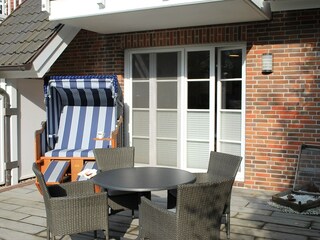 sonnige Terrasse
