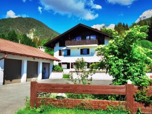 Holiday apartment Fewo Karwendelspitzblick - Mittenwald - image1