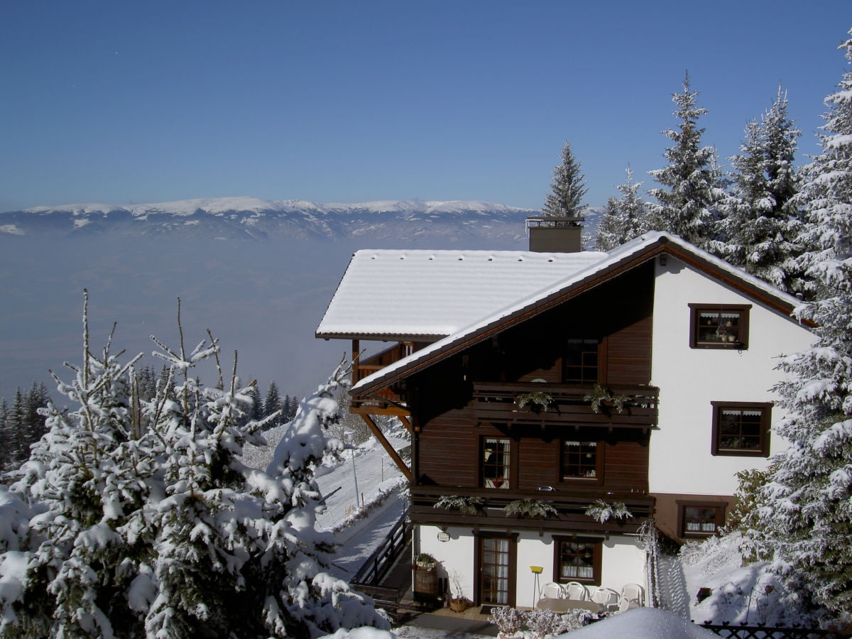 Haus Andrea im Winter